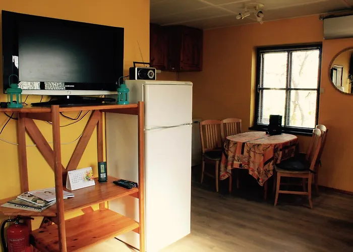 Apartman Rannaroosi Guesthouse *